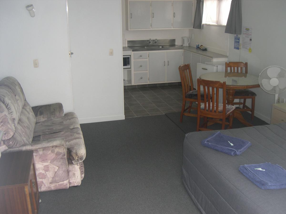 Strand Motel Тауранга Екстер'єр фото