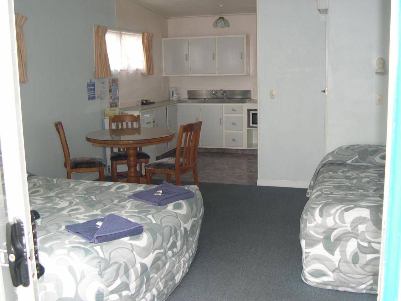 Strand Motel Тауранга Екстер'єр фото